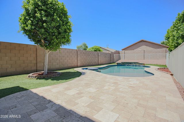 24492 W MOBILE Lane, Buckeye, AZ 85326