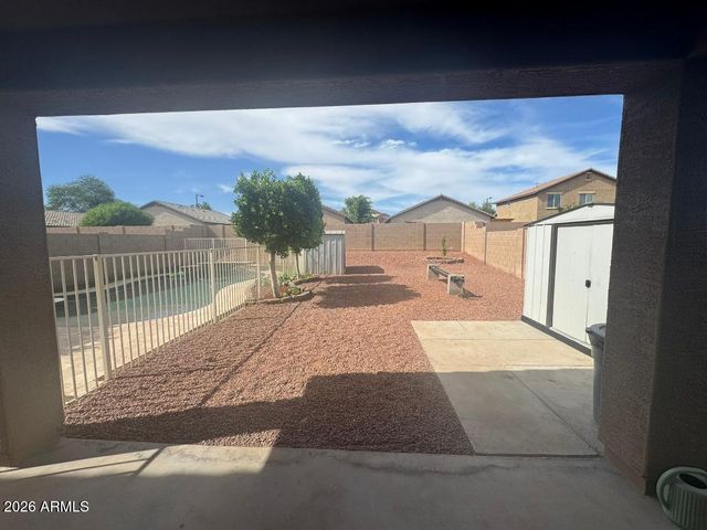 24492 W MOBILE Lane, Buckeye, AZ 85326