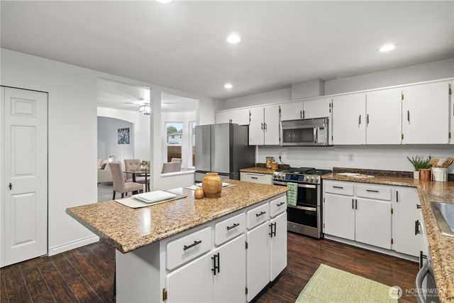 19705 88th Avenue E, Spanaway, WA 98387