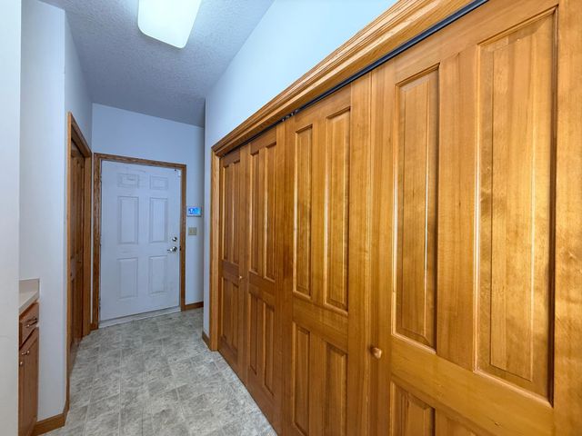 676 12th Avenue NW, New Brighton, MN 55112