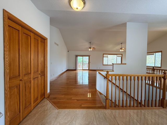 676 12th Avenue NW, New Brighton, MN 55112