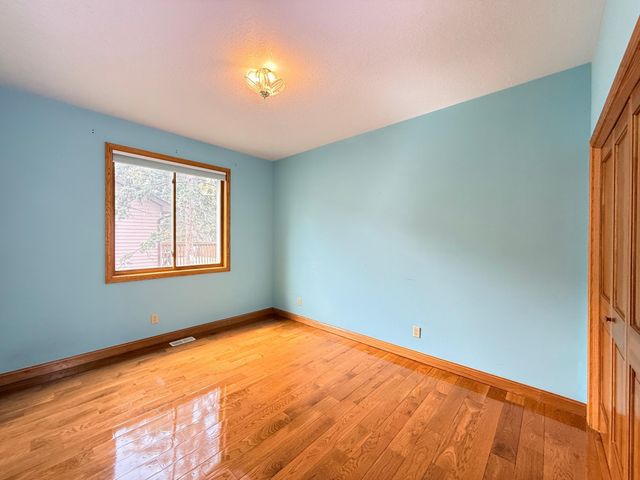 676 12th Avenue NW, New Brighton, MN 55112