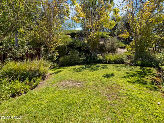 780 Covewood Street, Oak Park, CA 91377