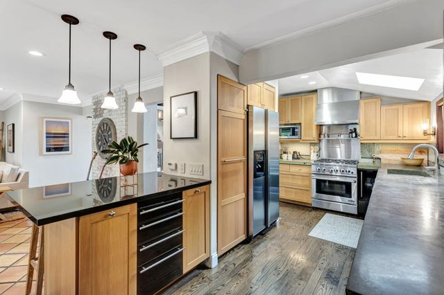 424 Palmer Avenue, Aptos, CA 95003