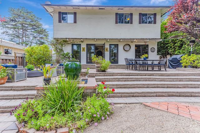 424 Palmer Avenue, Aptos, CA 95003