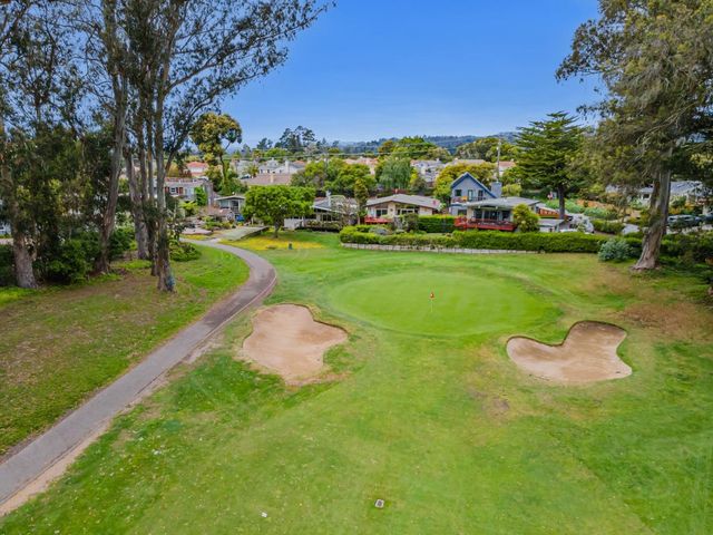 424 Palmer Avenue, Aptos, CA 95003