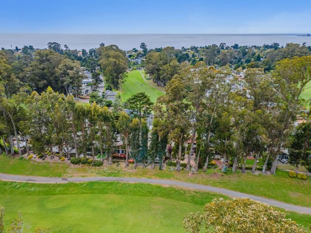 424 Palmer Avenue, Aptos, CA 95003