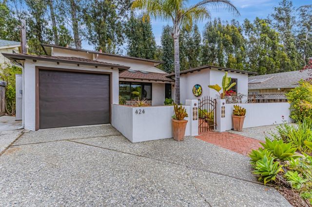 424 Palmer Avenue, Aptos, CA 95003