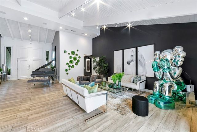 13692 Jenet, Santa Ana, CA 92705