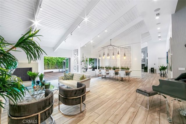 13692 Jenet, Santa Ana, CA 92705