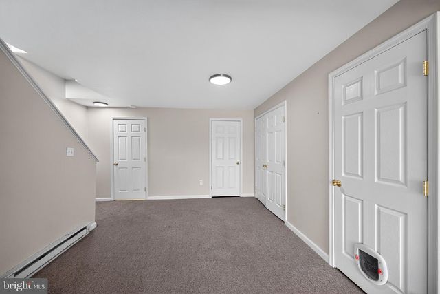 145 KNOLLWOOD RD, Millersville, PA 17551