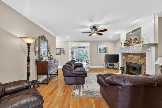 600 Bates Hollow Rd, Prospect, TN 38477