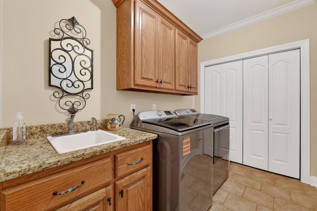 600 Bates Hollow Rd, Prospect, TN 38477