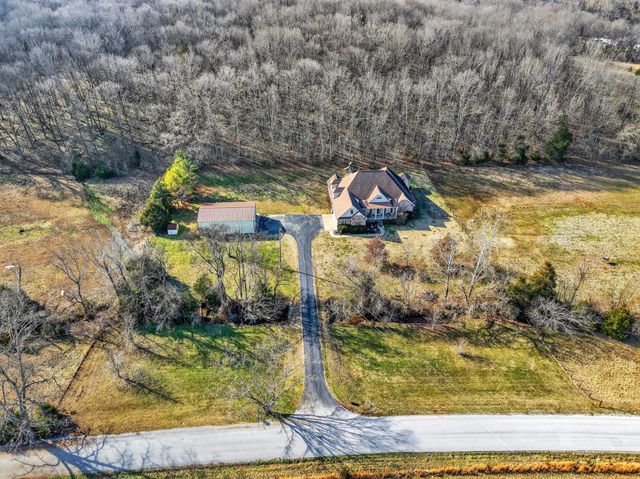 600 Bates Hollow Rd, Prospect, TN 38477
