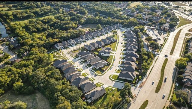 1529 Woodford Place, Fort Worth, TX 76120