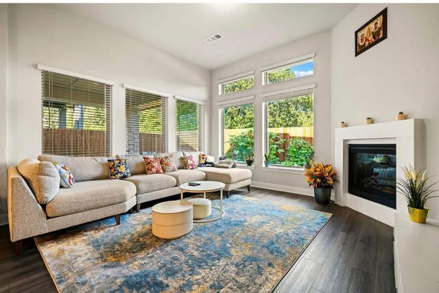 1529 Woodford Place, Fort Worth, TX 76120