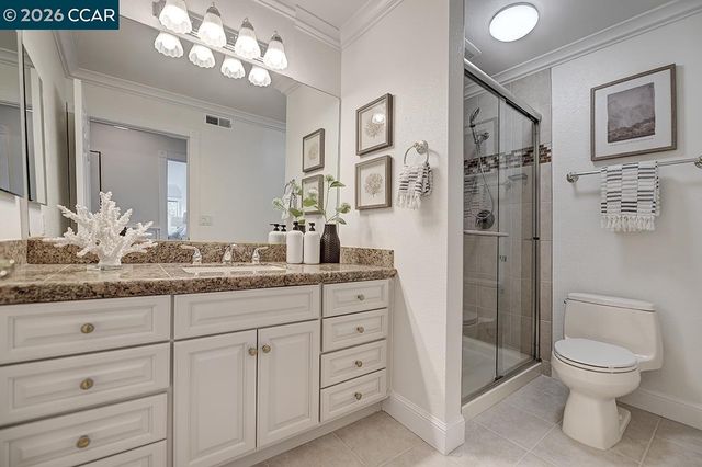 3852 Terra Granada Dr 2B, Walnut Creek, CA 94595