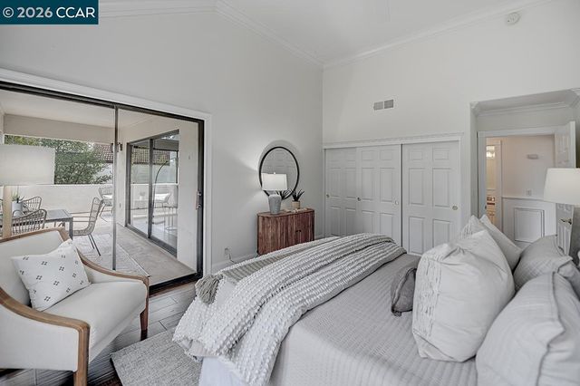 3852 Terra Granada Dr 2B, Walnut Creek, CA 94595