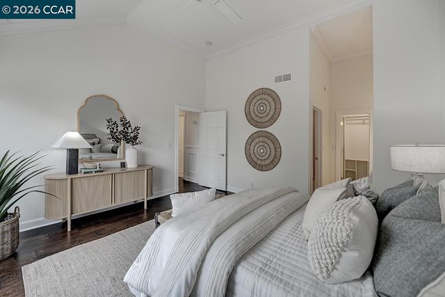 3852 Terra Granada Dr 2B, Walnut Creek, CA 94595