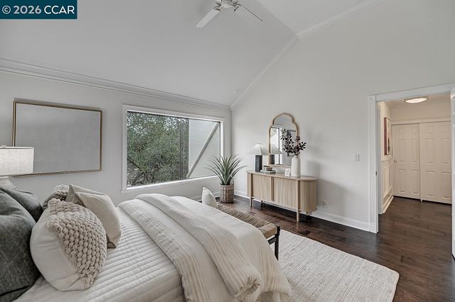 3852 Terra Granada Dr 2B, Walnut Creek, CA 94595