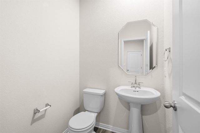 520 Loriner WAY, Liberty Hill, TX 78642