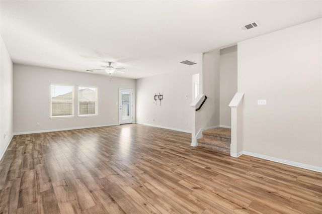 520 Loriner WAY, Liberty Hill, TX 78642