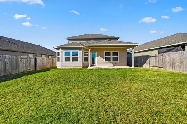 520 Loriner WAY, Liberty Hill, TX 78642