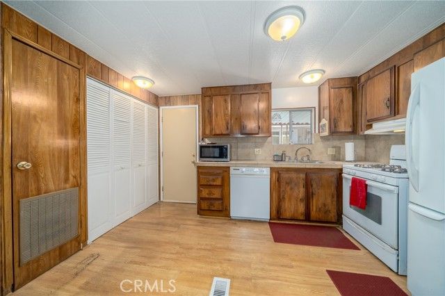 5935 Live Oak 25, Kelseyville, CA 95451