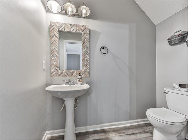 388 Weatherstone Place, Alpharetta, GA 30004