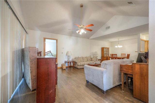 1313 N Ridge Parkway, Olathe, KS 66061