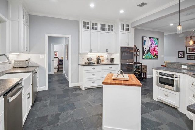 154 Bayside Circle, Malakoff, TX 75148