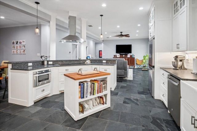 154 Bayside Circle, Malakoff, TX 75148