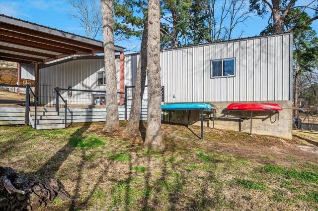 154 Bayside Circle, Malakoff, TX 75148