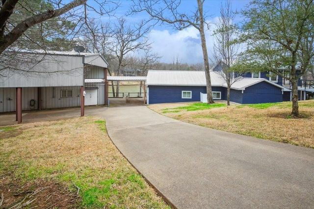 154 Bayside Circle, Malakoff, TX 75148