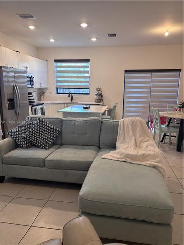 24631 SW 118th Pl, Homestead, FL 33032