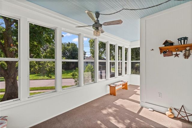 324 Harrison Street, Liberty, MO 64068