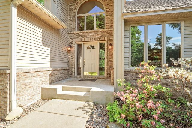 4258 153rd Avenue NE, Ham Lake, MN 55304