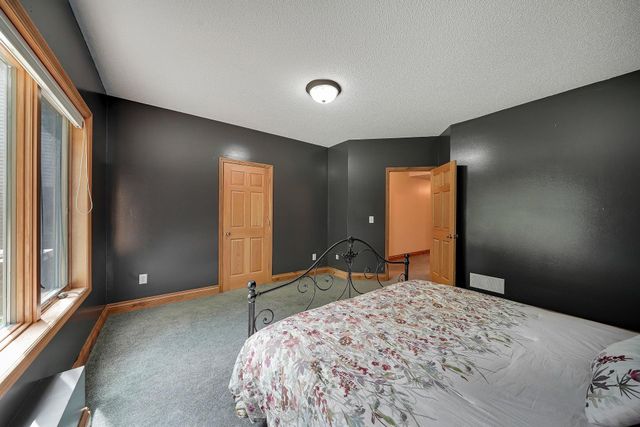 4258 153rd Avenue NE, Ham Lake, MN 55304
