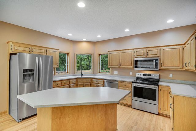 4258 153rd Avenue NE, Ham Lake, MN 55304