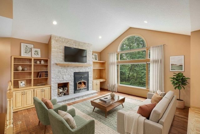 4258 153rd Avenue NE, Ham Lake, MN 55304