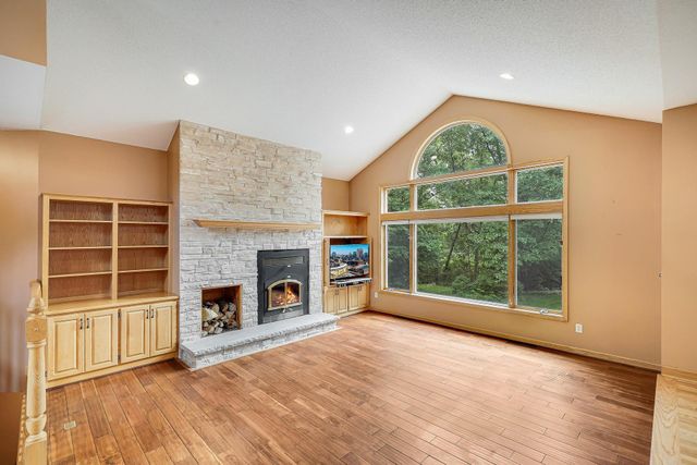 4258 153rd Avenue NE, Ham Lake, MN 55304