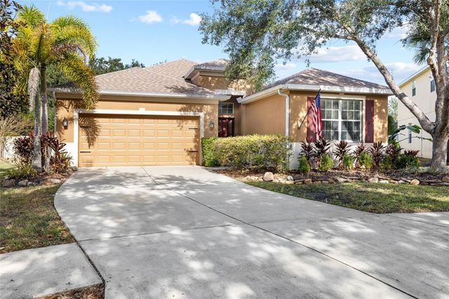 17425 NEW CROSS CIRCLE, Lithia, FL 33547