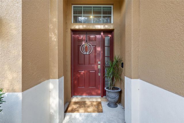 17425 NEW CROSS CIRCLE, Lithia, FL 33547