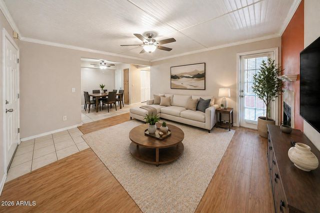 1075 E CHANDLER Boulevard 104, Chandler, AZ 85225