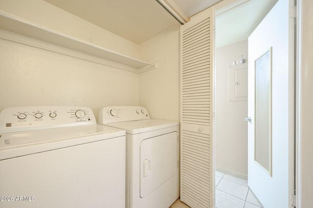 1075 E CHANDLER Boulevard 104, Chandler, AZ 85225