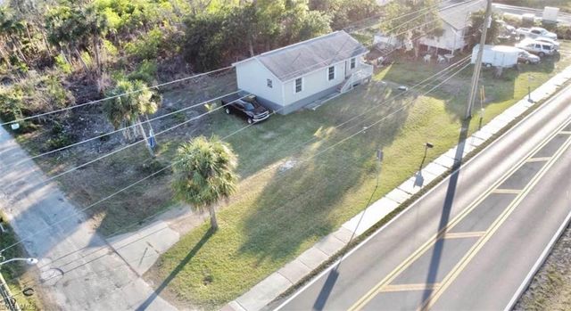 24299 Airport RD, Punta Gorda, FL 33950