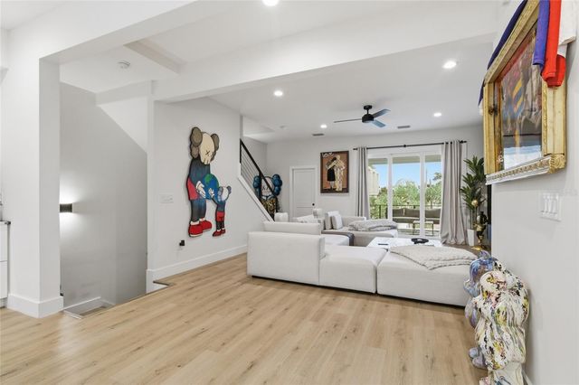 215 W COLUMBUS DRIVE 2, Tampa, FL 33602