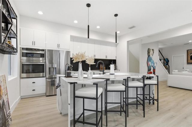 215 W COLUMBUS DRIVE 2, Tampa, FL 33602
