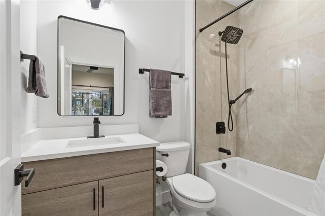 215 W COLUMBUS DRIVE 2, Tampa, FL 33602