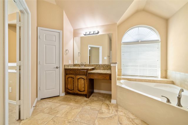 2527 Appaloosa Lane, Celina, TX 75009